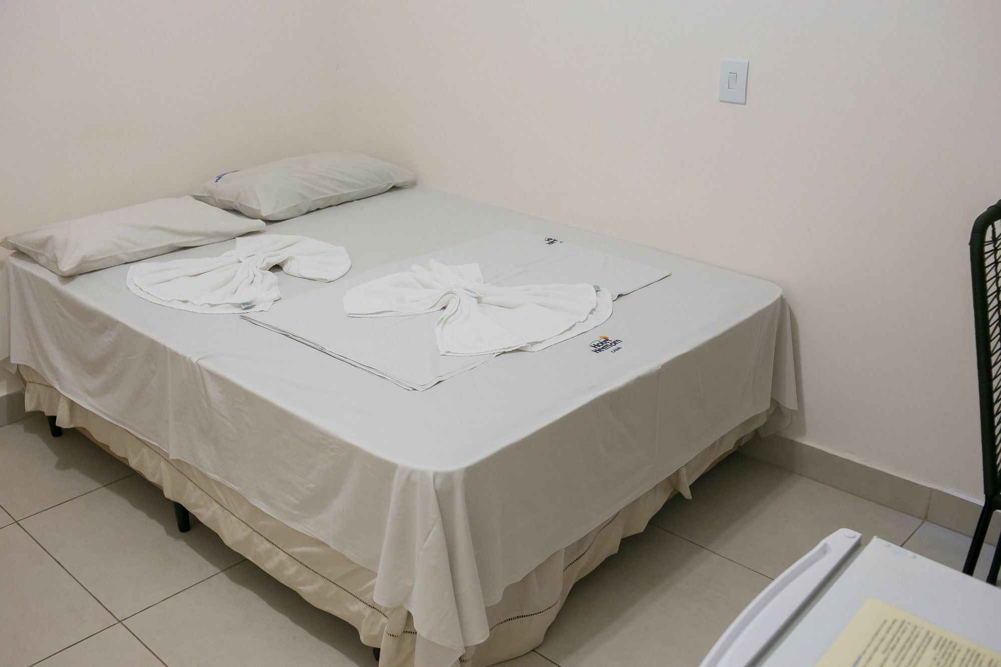 M & A Hotel Гояния Екстериор снимка