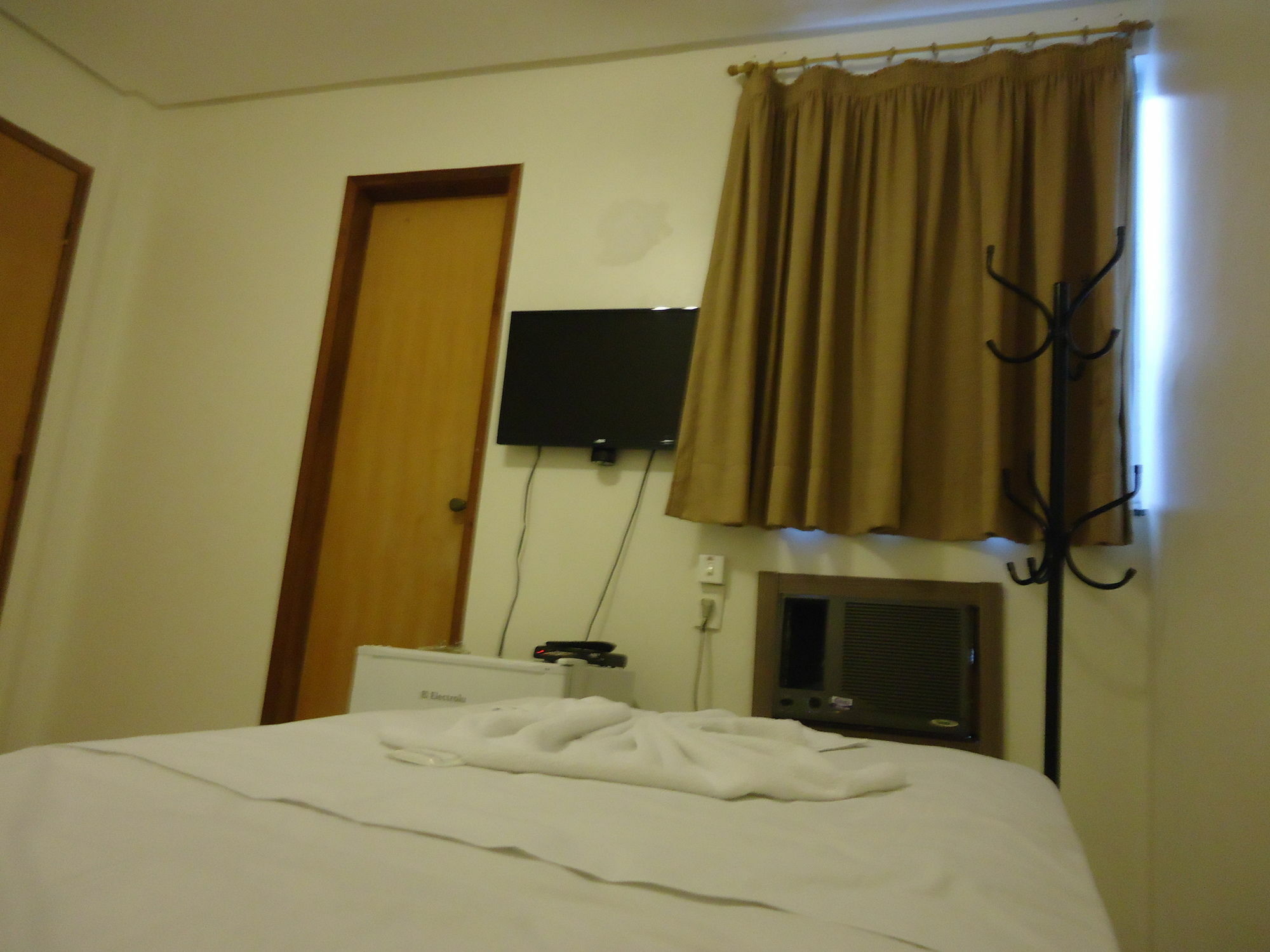 M & A Hotel Гояния Екстериор снимка